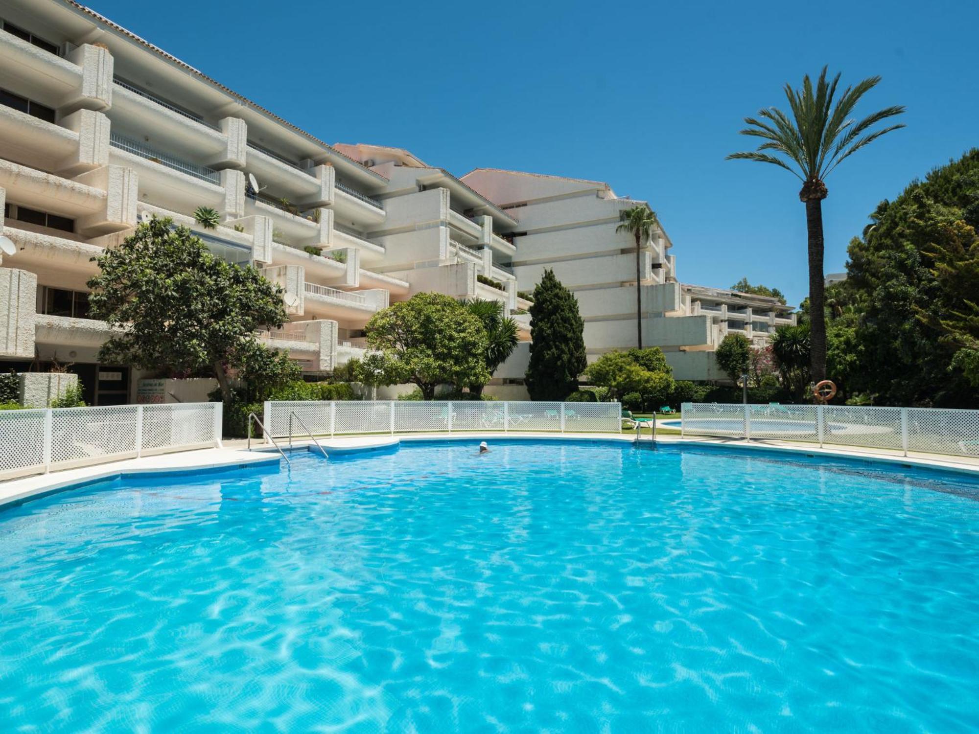 Apartment Jardines Del Mar By Interhome Marbella Bagian luar foto