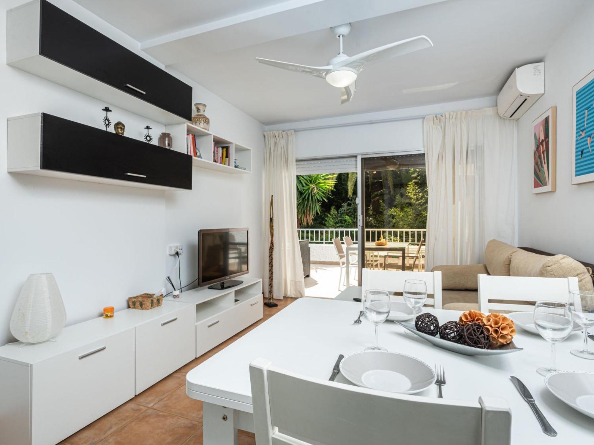 Apartment Jardines Del Mar By Interhome Marbella Bagian luar foto